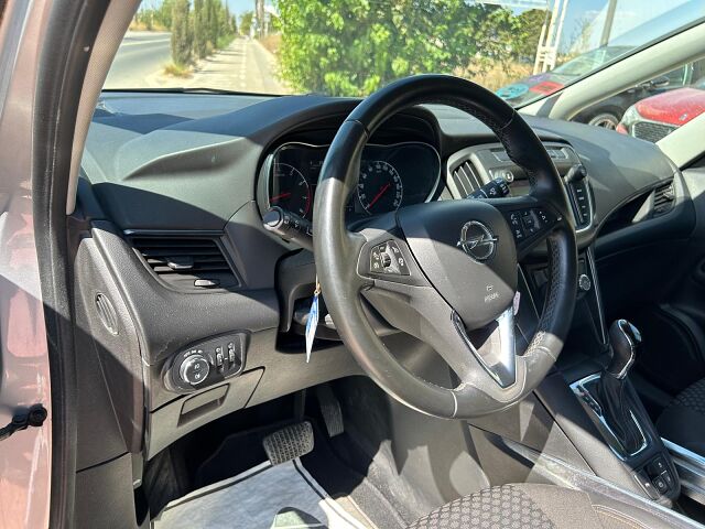 OPEL ZAFIRA TOURER 1.4 AUTO SPANISH LHD IN SPAIN 96000 MILES 7 SEATS SUPERB 2017